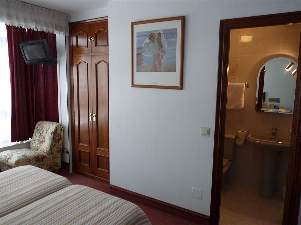 Nest El Camino Hotel Santiago de Compostela Ngoại thất bức ảnh