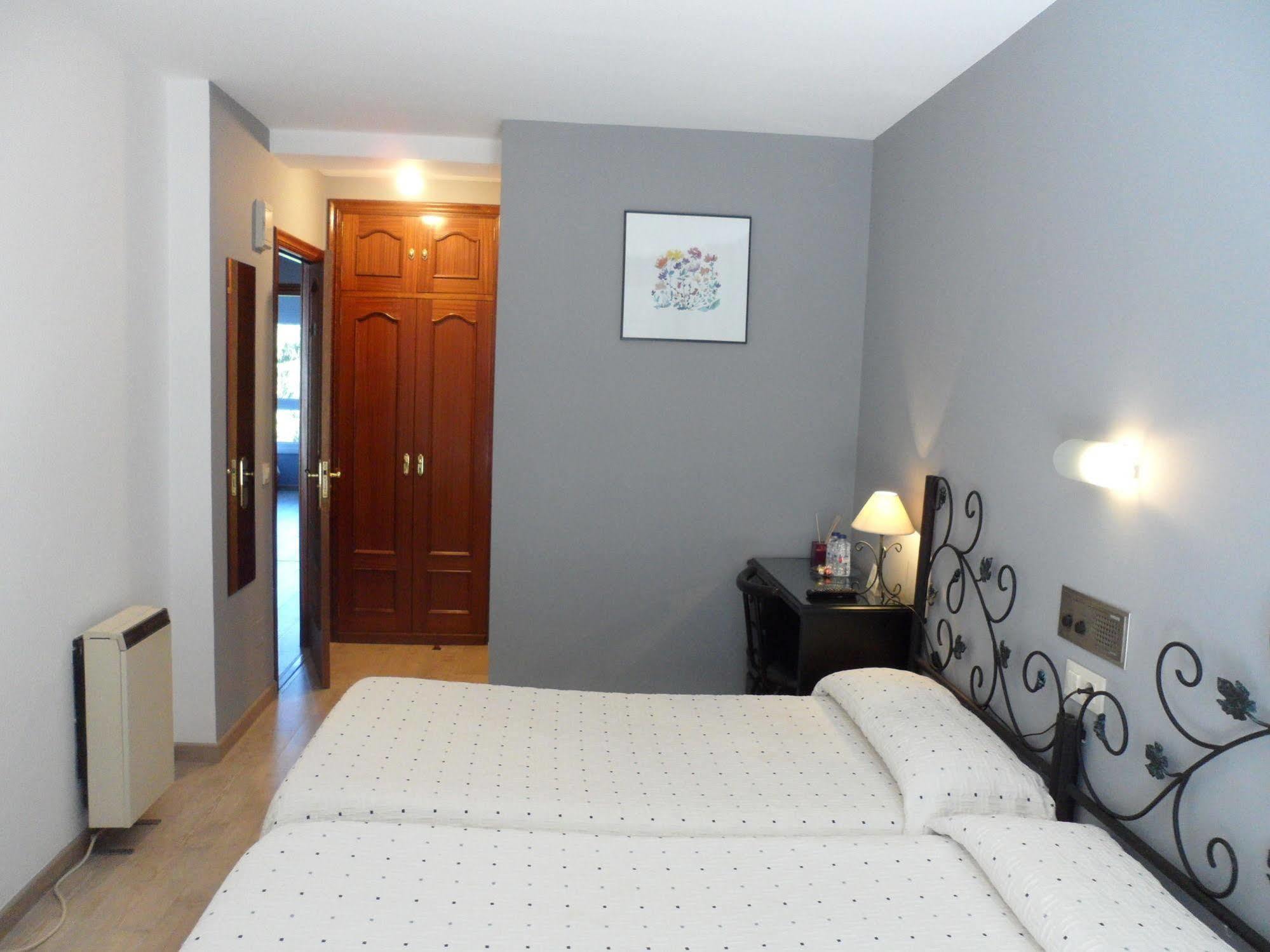 Nest El Camino Hotel Santiago de Compostela Ngoại thất bức ảnh
