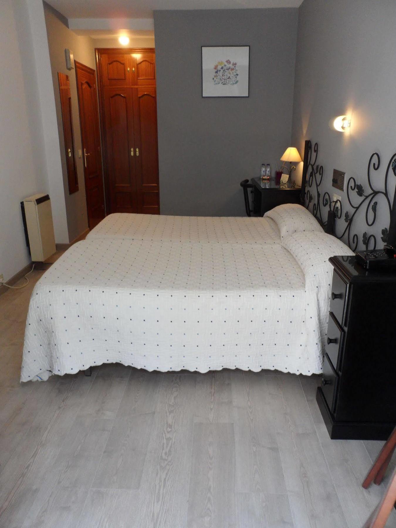 Nest El Camino Hotel Santiago de Compostela Ngoại thất bức ảnh