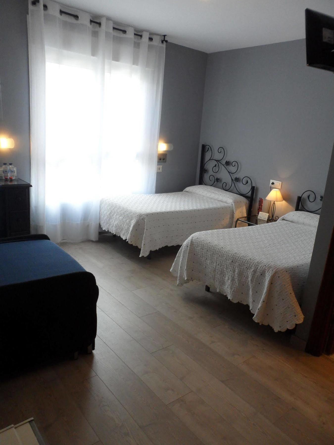 Nest El Camino Hotel Santiago de Compostela Ngoại thất bức ảnh