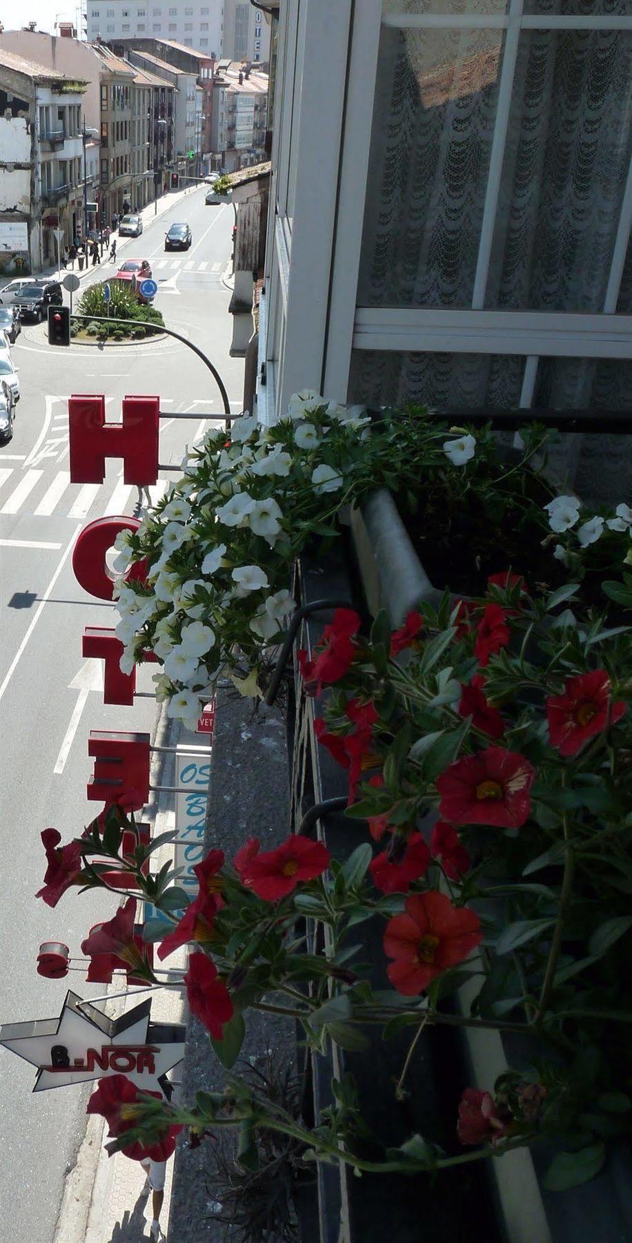 Nest El Camino Hotel Santiago de Compostela Ngoại thất bức ảnh